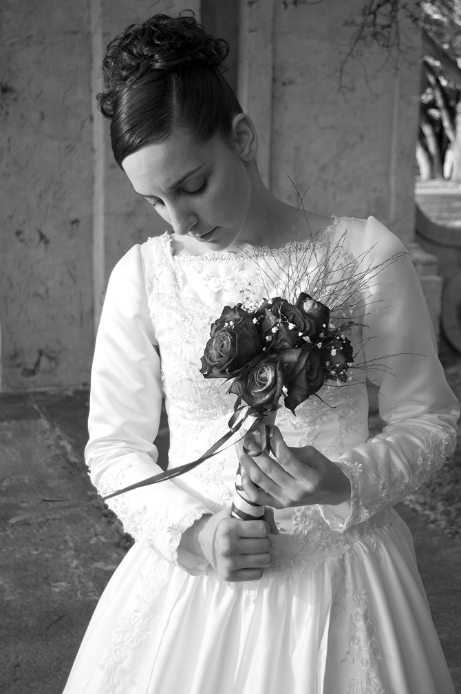 Beautiful Portrait of a Bride in aMiami Beautiful Portrait of a Bride in Miami