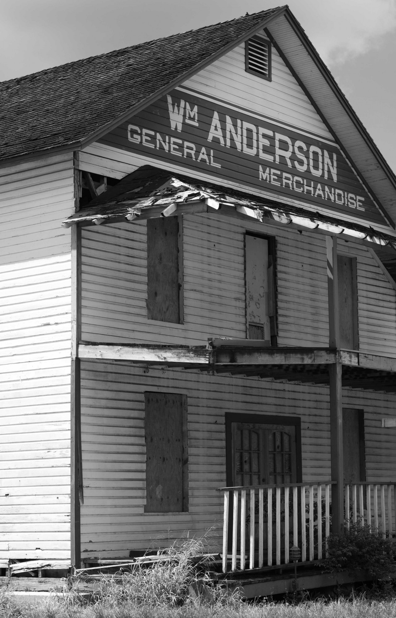 Old Country Store in Redland Florida photographed by Miami Wedding Photographer Jorge R Gonzalez
